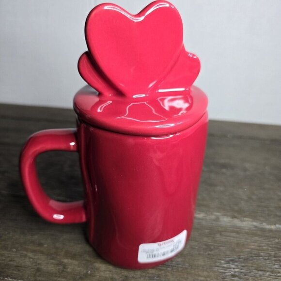NWT Rae Dunn Artisan XOXO Valentine's Day Red Heart Topper Mug - Picture 6 of 9